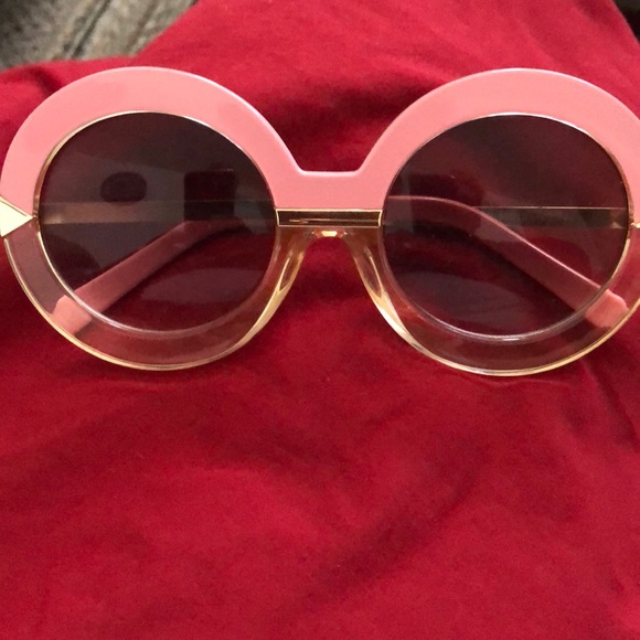 Accessories - Sun Glasses